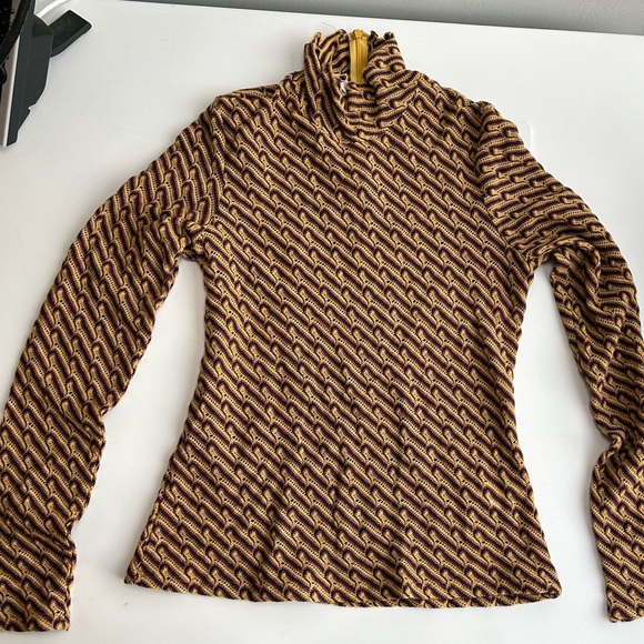 Beaufille crocheted turtleneck - 10 - Picture 6 of 16